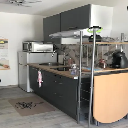 Studio A 2 Mn A Pieds De La Plage Apartment La Seyne-sur-Mer