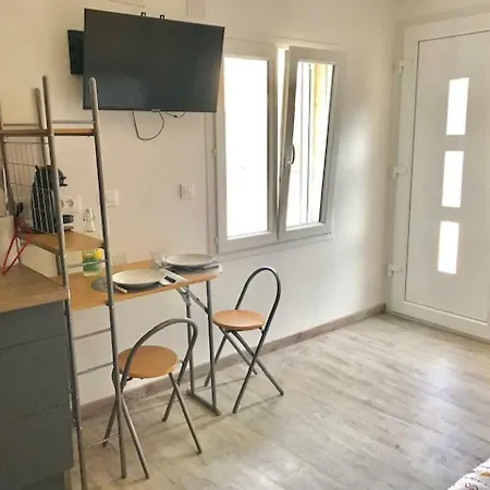 Studio A 2 Mn A Pieds De La Plage * La Seyne-sur-Mer