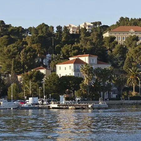 Apartment Studio A 2 Mn A Pieds De La Plage La Seyne-sur-Mer